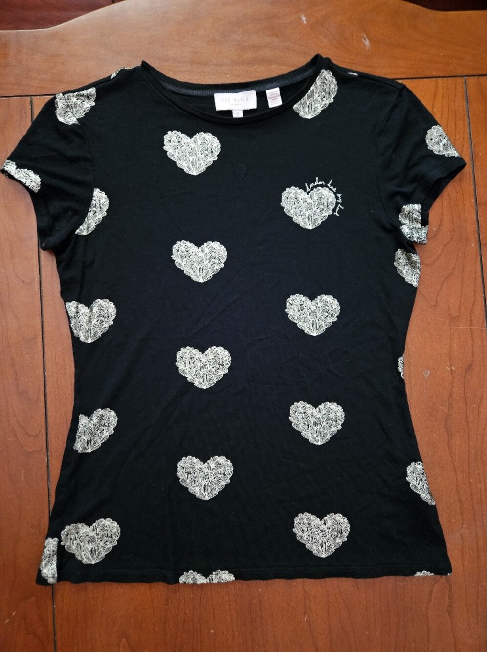 Ted Baker London Joyous Filled Hearts Tee s2 - Picture 5 of 10